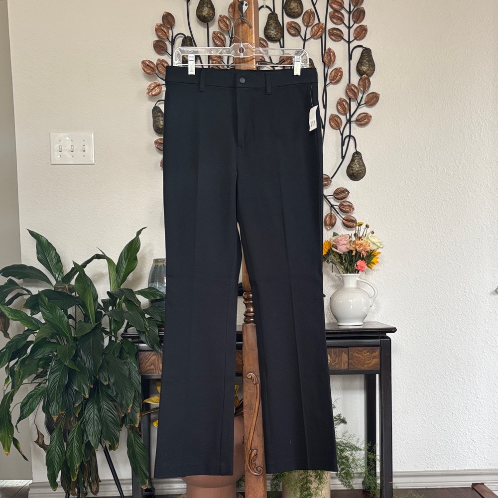 GAP Black Boot Cut Pants Size 10R with 31 inseam